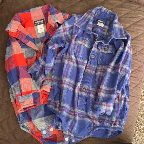 OshKosh flannel onesies - Picture 1 of 1